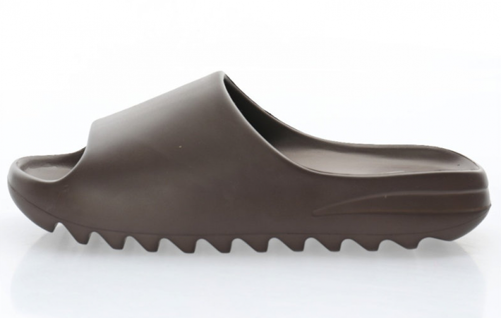 Kanye West x Adidas Yeezy Slide Soot Brown G55495