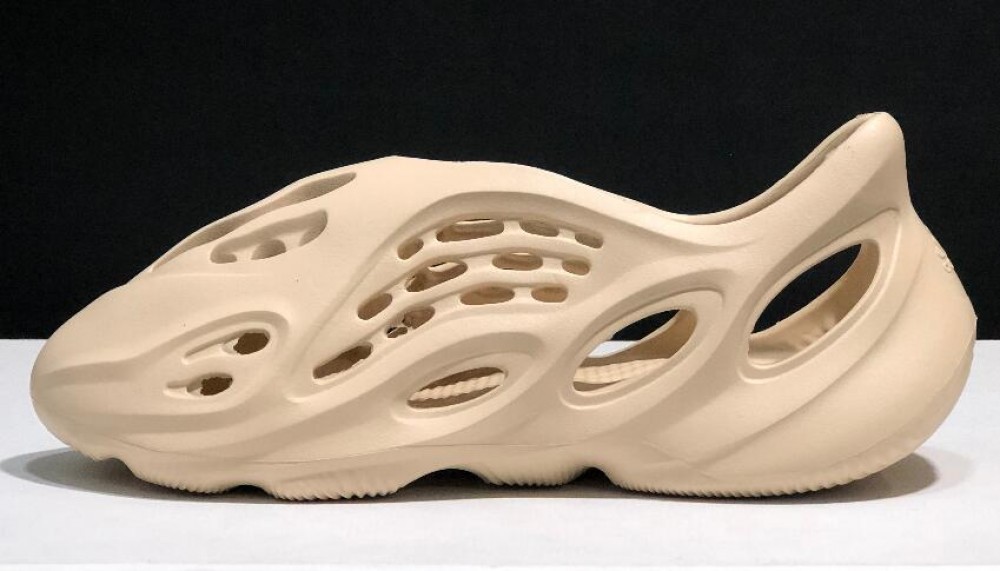 adidas Yeezy Foam Runner Beige